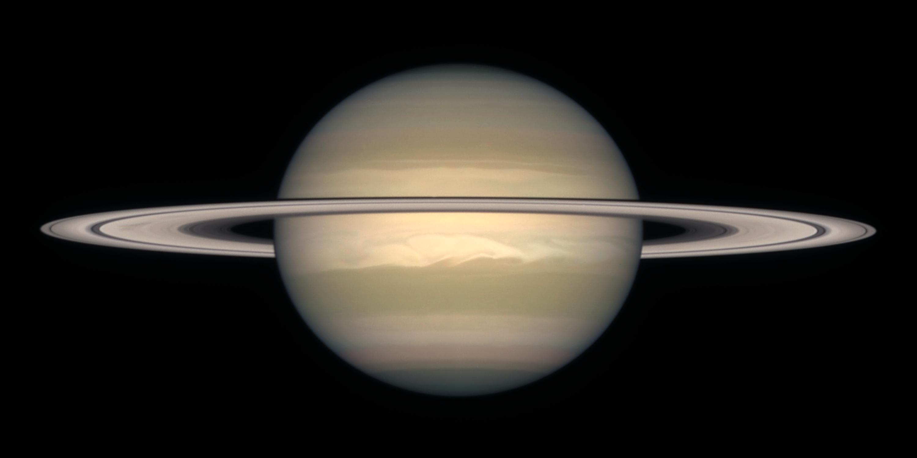 La Particularité De Saturne Ecriplume